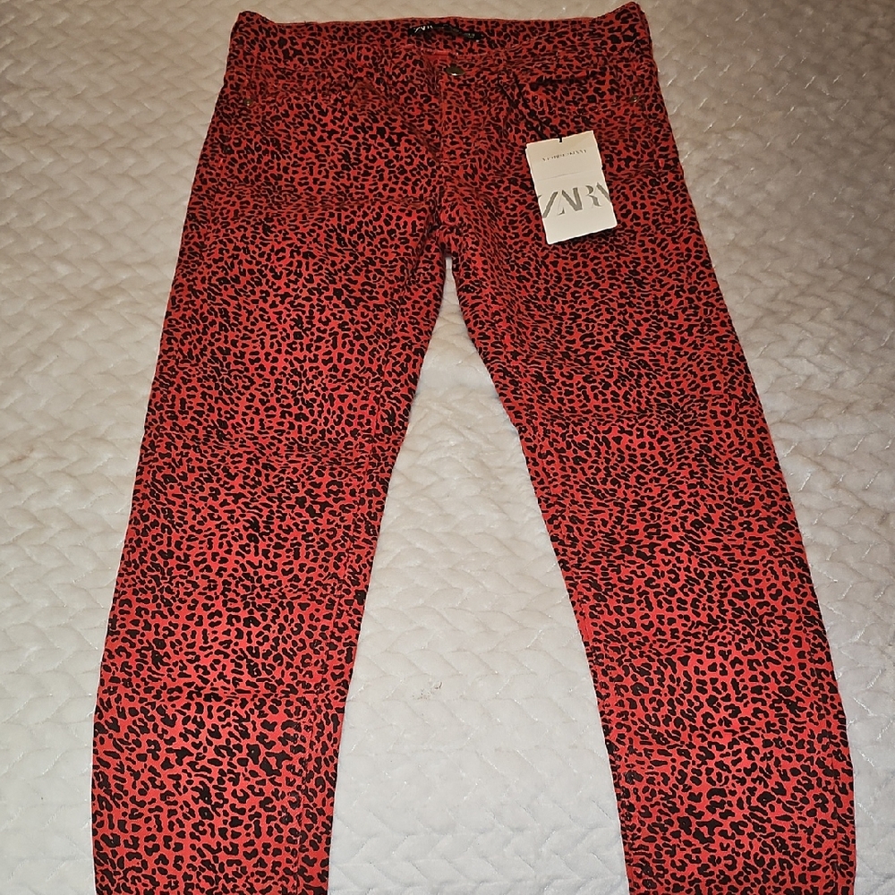 Zara Red and Black Leopard Print Skinny Jeans